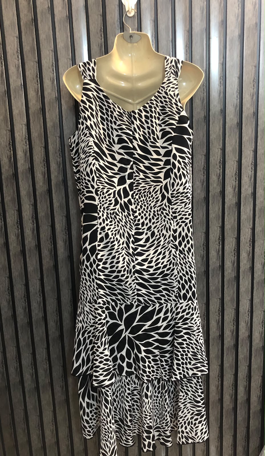 Chest 19  Lenght 38 to 47  Fabric chiffon Premium Western Long Maxi Dress for Women