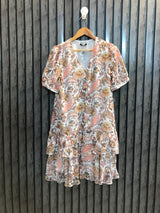 Chest 18  Lenght 36  Fabric chiffon Ladies Long Top Collection