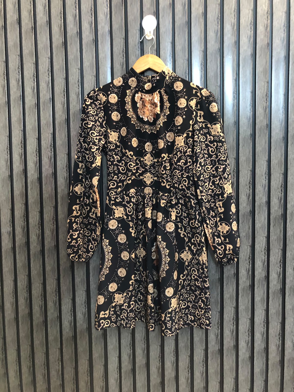 Chest 16  Lenght 32  Fabric silk  Long Top Ladies Online Store