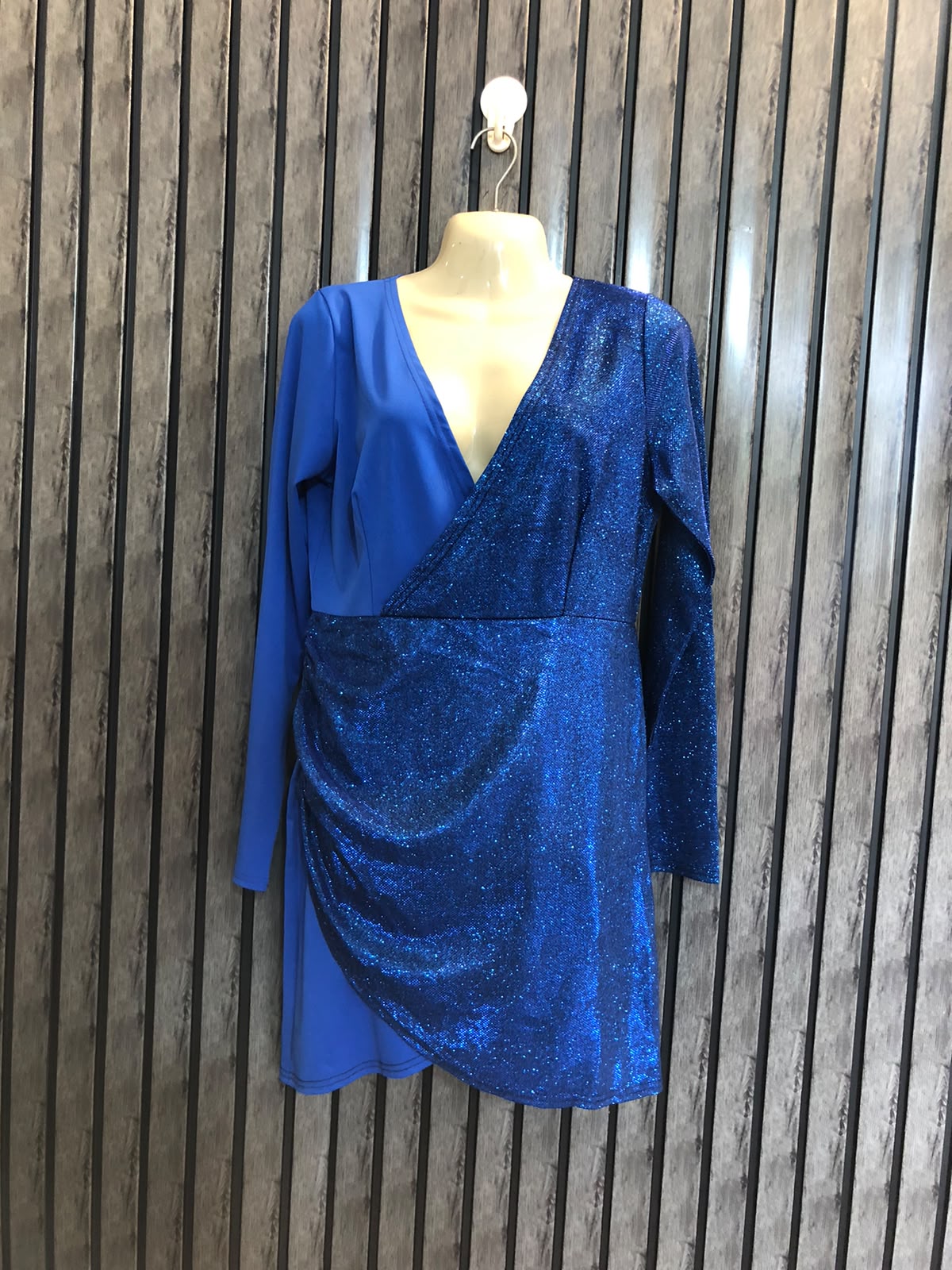 Chest 18  Lenght 30  Fabric silk Jersey Luxury Branded Women’s Mini Dress