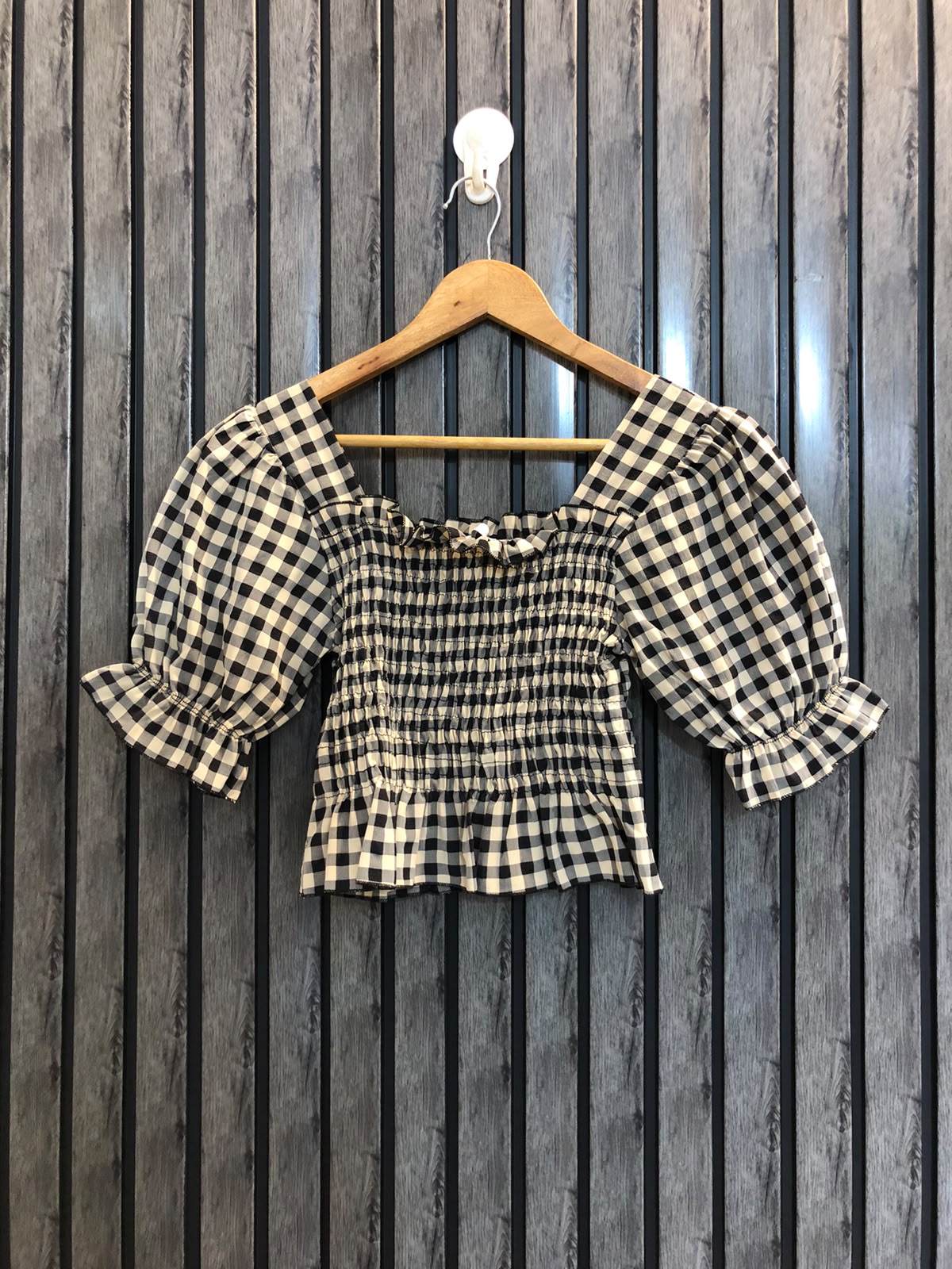 Chest 15  Length 13  Fabric Cotton Silk Premium Fitted Crop Top for Women