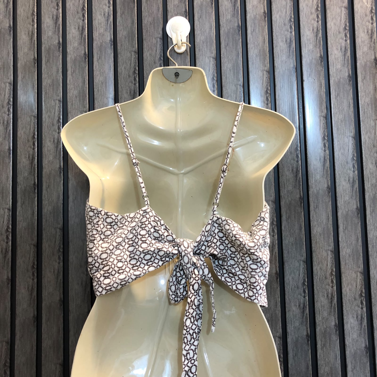Chest Medium  Length 16  Fabric Rayon Elegant Western Short Crop Top