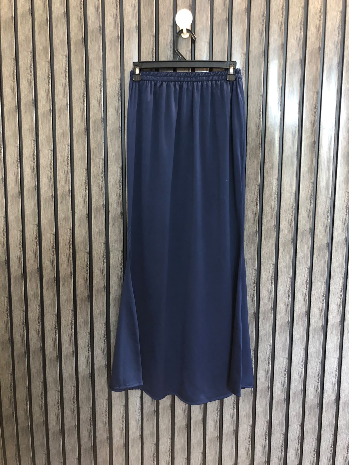 Waist 26  Length 38  Fabric Silk Trendy Floral Print Skirt for Women