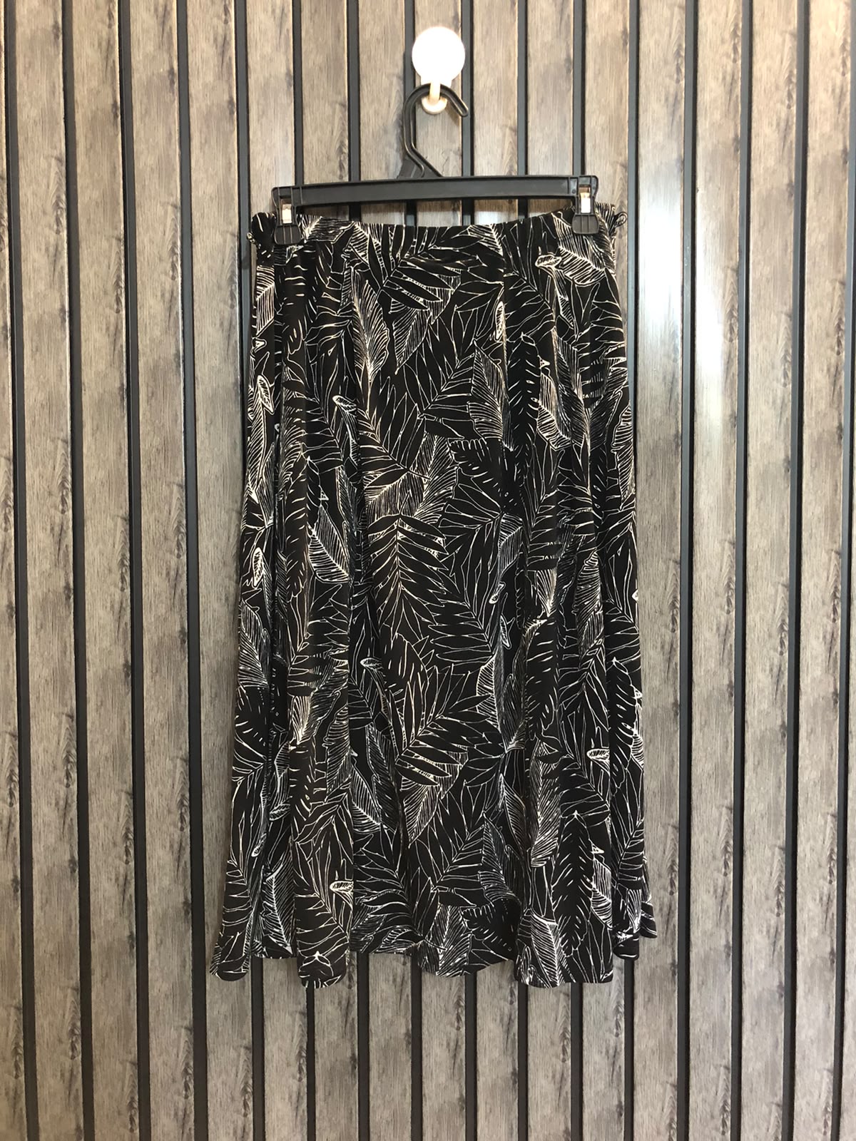 Waist 34  Length 27  Fabric Silk Jersey Classic Black Pleated Skirt