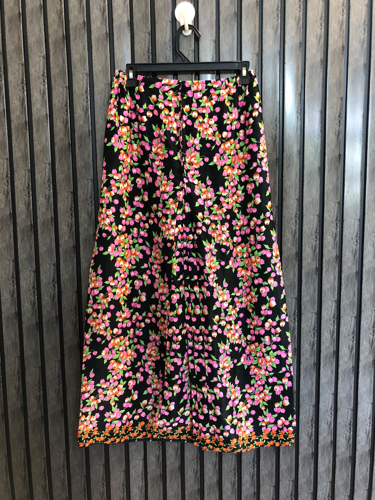 Waist 32  Length 37  Fabric Silk Elegant Maxi Skirt for Women
