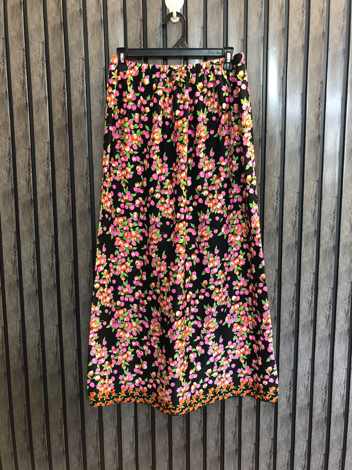 Waist 32  Length 37  Fabric Silk Elegant Maxi Skirt for Women
