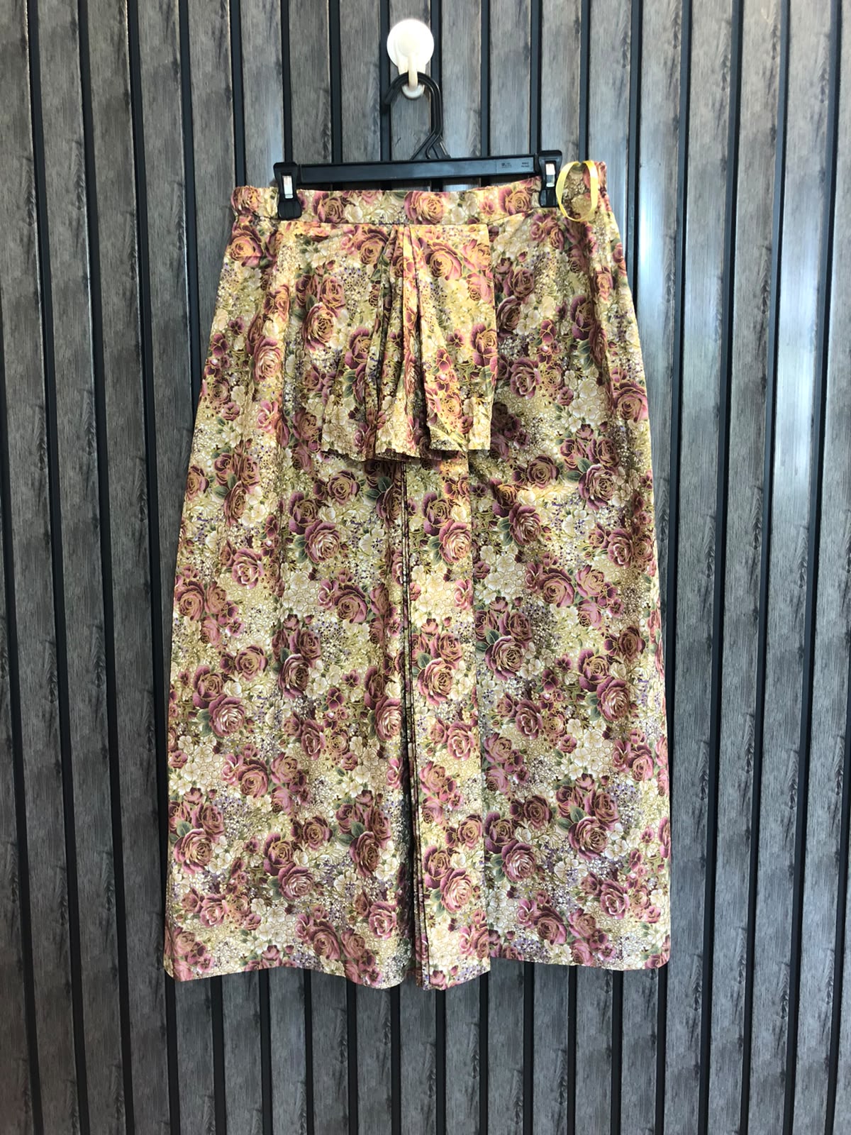 Waist 32  Length 32  Fabric Cotton Silk Trendy Floral Print Skirt