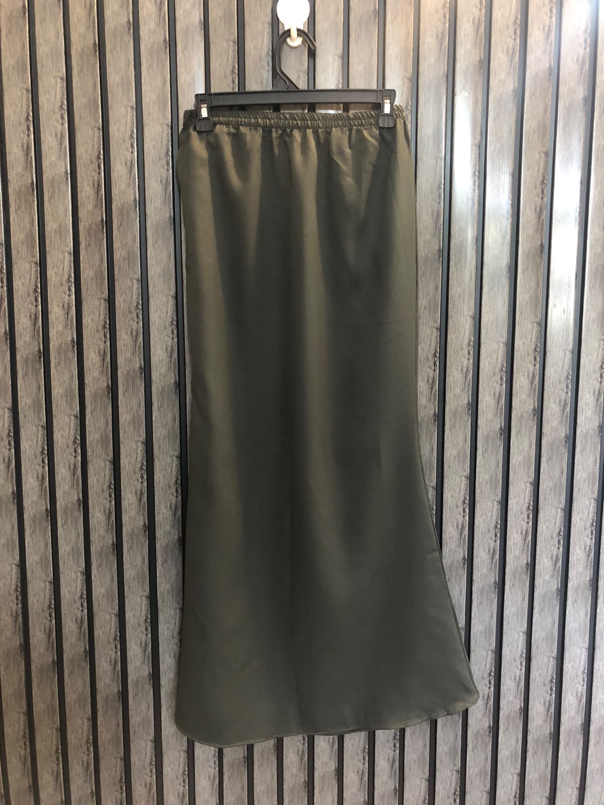 Waist 30  Length 39  Fabric Silk Fashionable Wrap Skirt