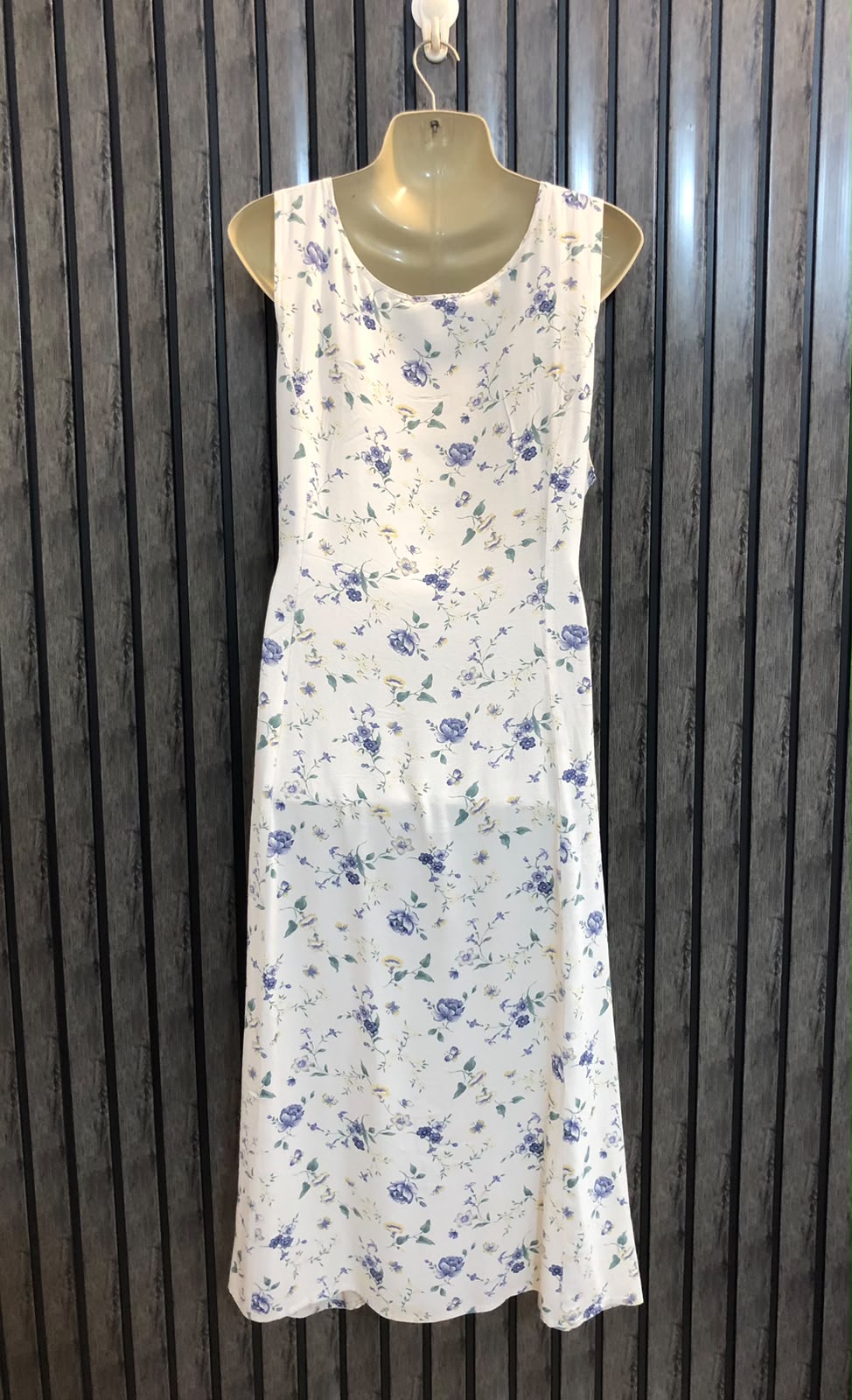 Chest 21  Length 45  Fabric rayon Women's Elegant Maxi Dress