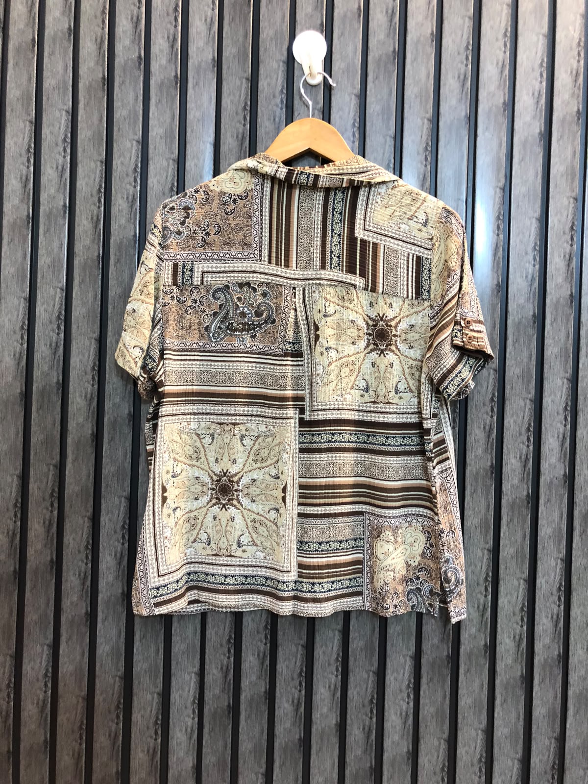 Chest 21  Length 23  Fabric Rayon Women’s Designer Style Western Half Sleeve Top