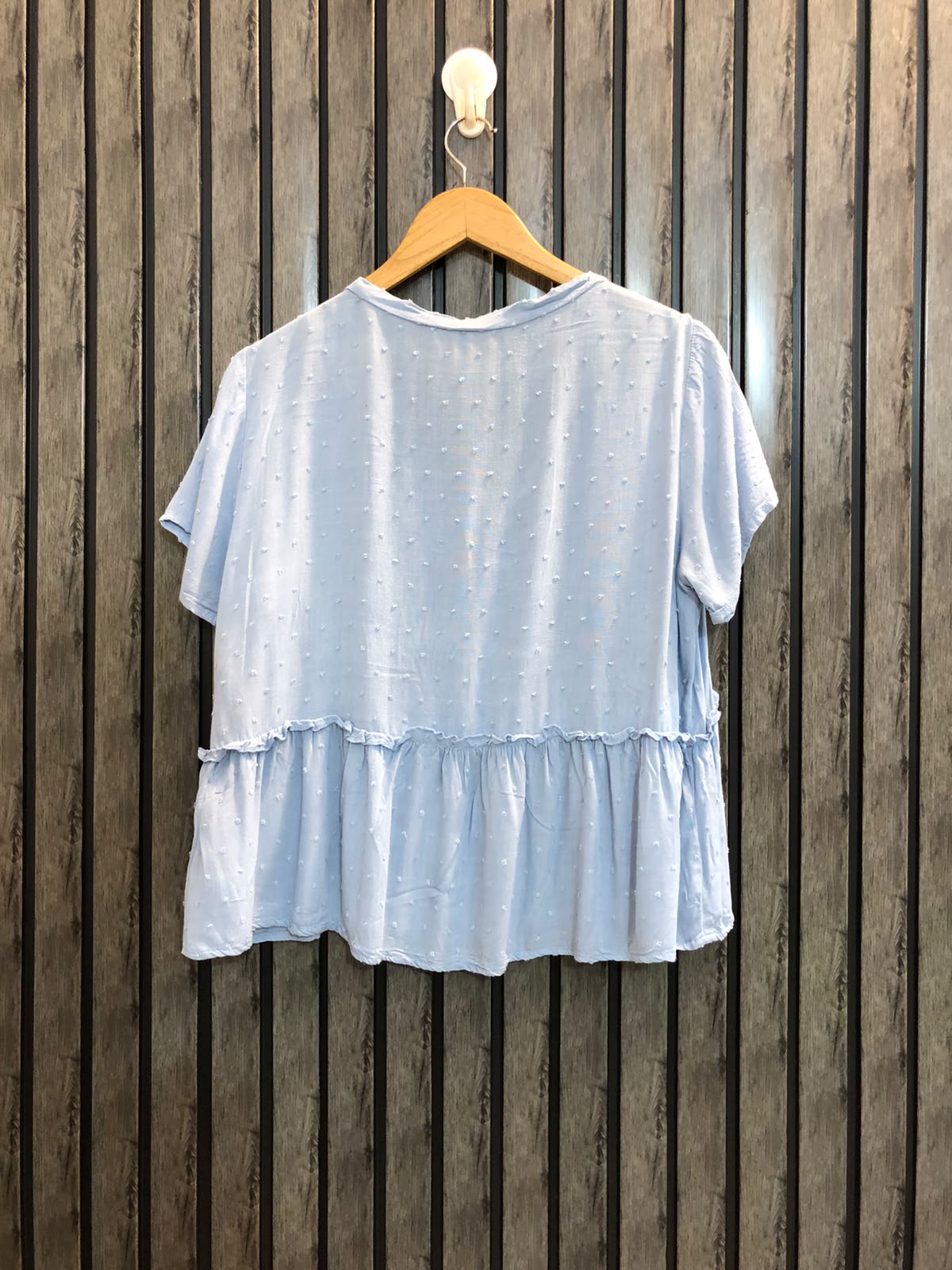 Chest 19  Length 21  Fabric Linen Branded Women’s Casual Western Top