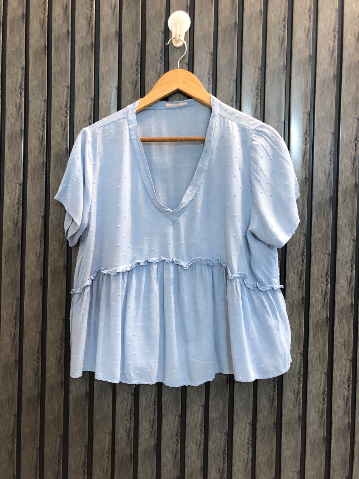 Chest 19  Length 21  Fabric Linen Branded Women’s Casual Western Top