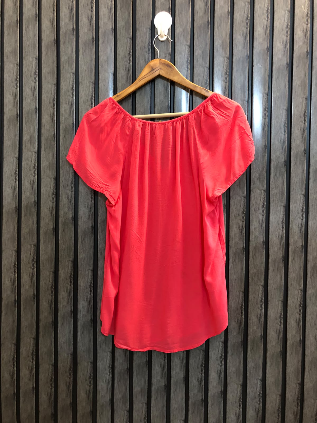 Chest 20 Length 26  Fabric Linen Women’s Stylish Branded Casual