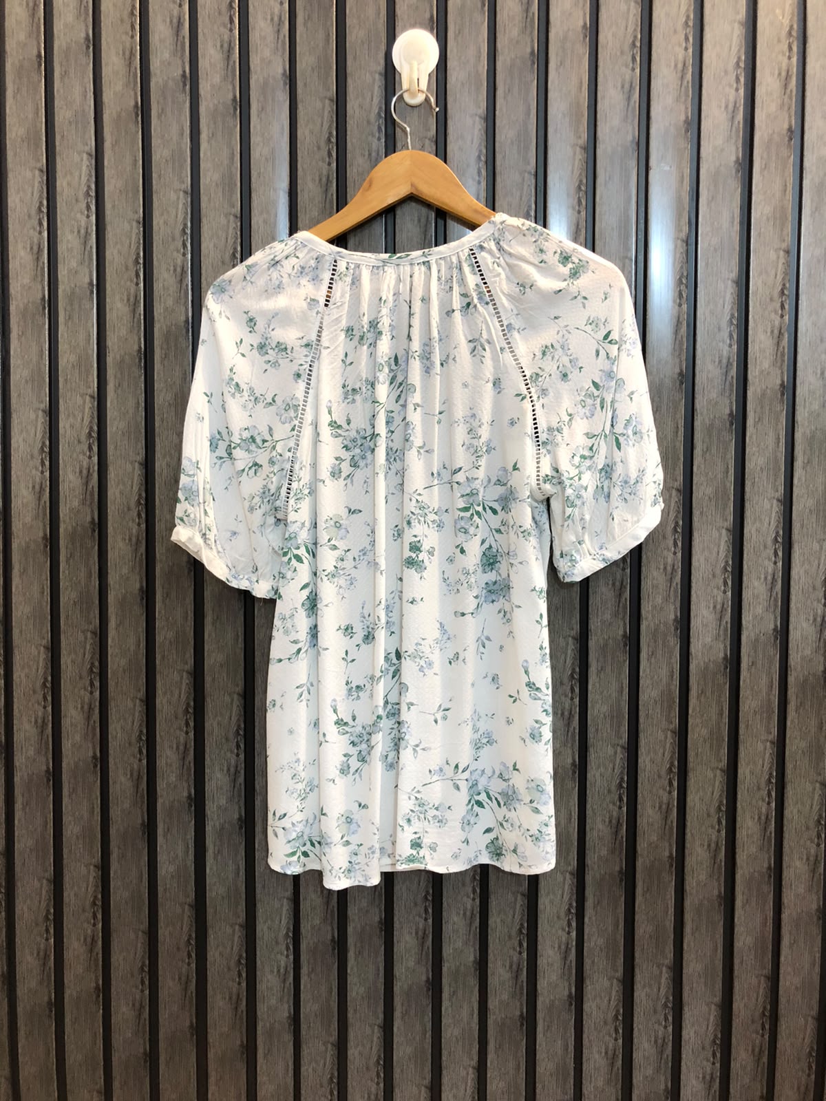 Chest 20  Length 25  Fabric Linen Trendy Branded Western Top for Women