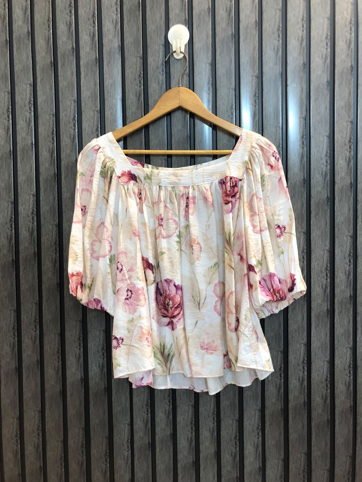 Chest 23 Length 21  Fabric Silk Women’s Branded Half Sleeve Fashion Top
