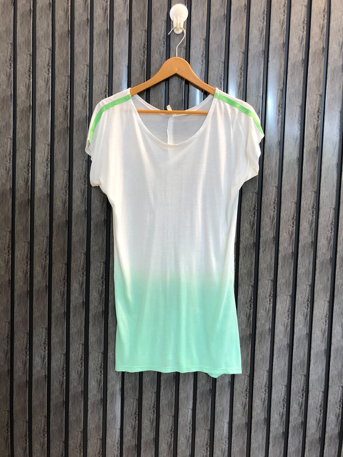 Chest 17  Lenght 29 Women’s Branded Statement T-Shirt