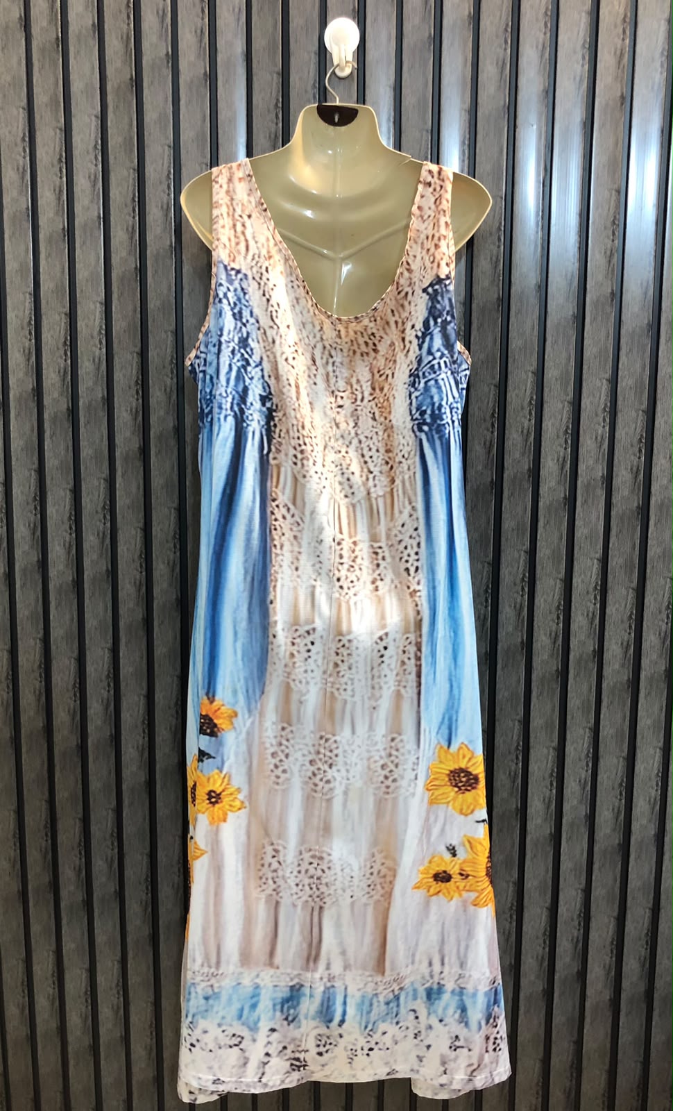 Chest 22  Length 50  Fabric Jorjet Women’s Luxury Collection Maxi Dress