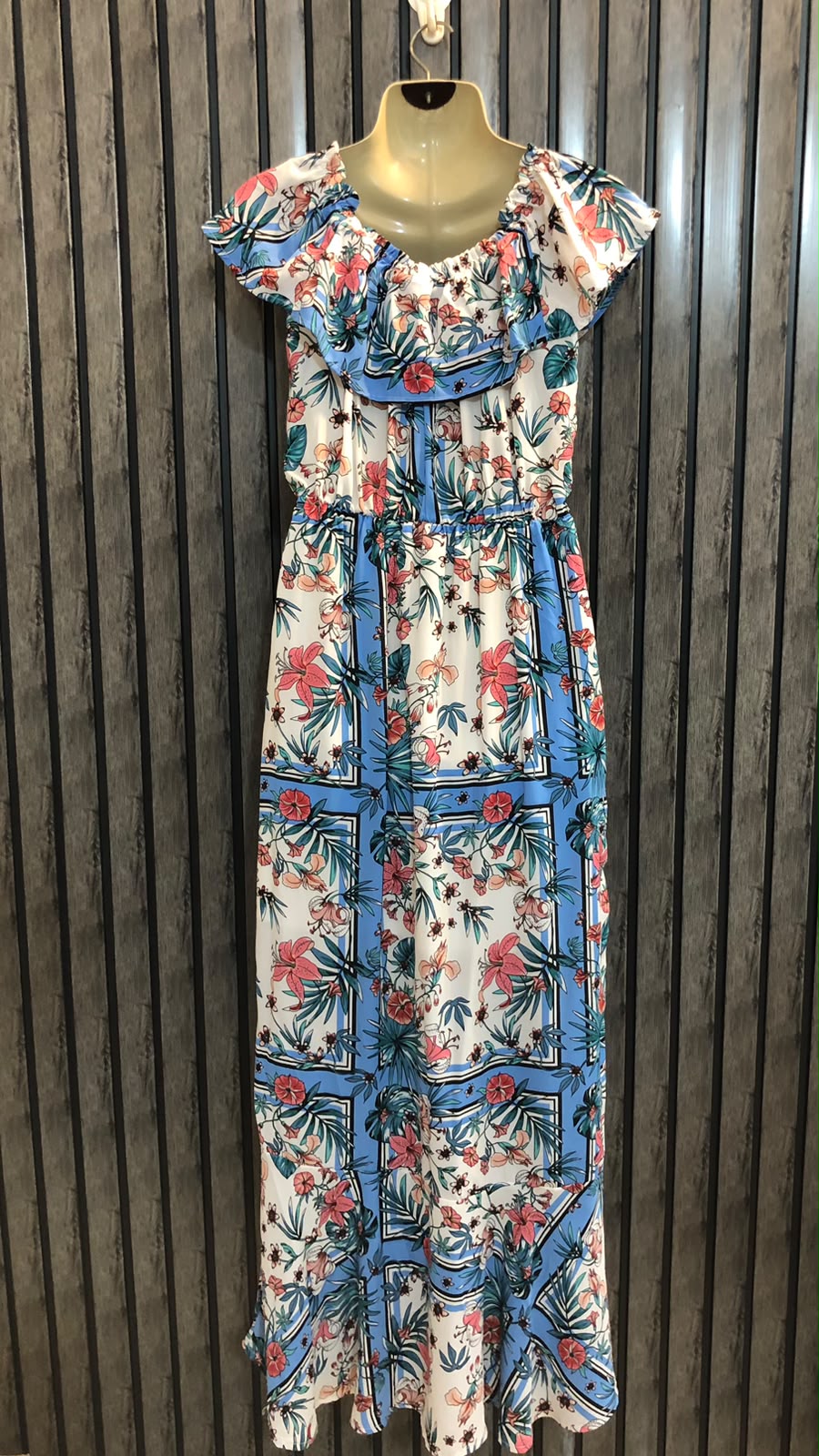 Chest 18  Length 41 to 52  Fabric Chiffon Women’s Luxury Long Maxi Dress
