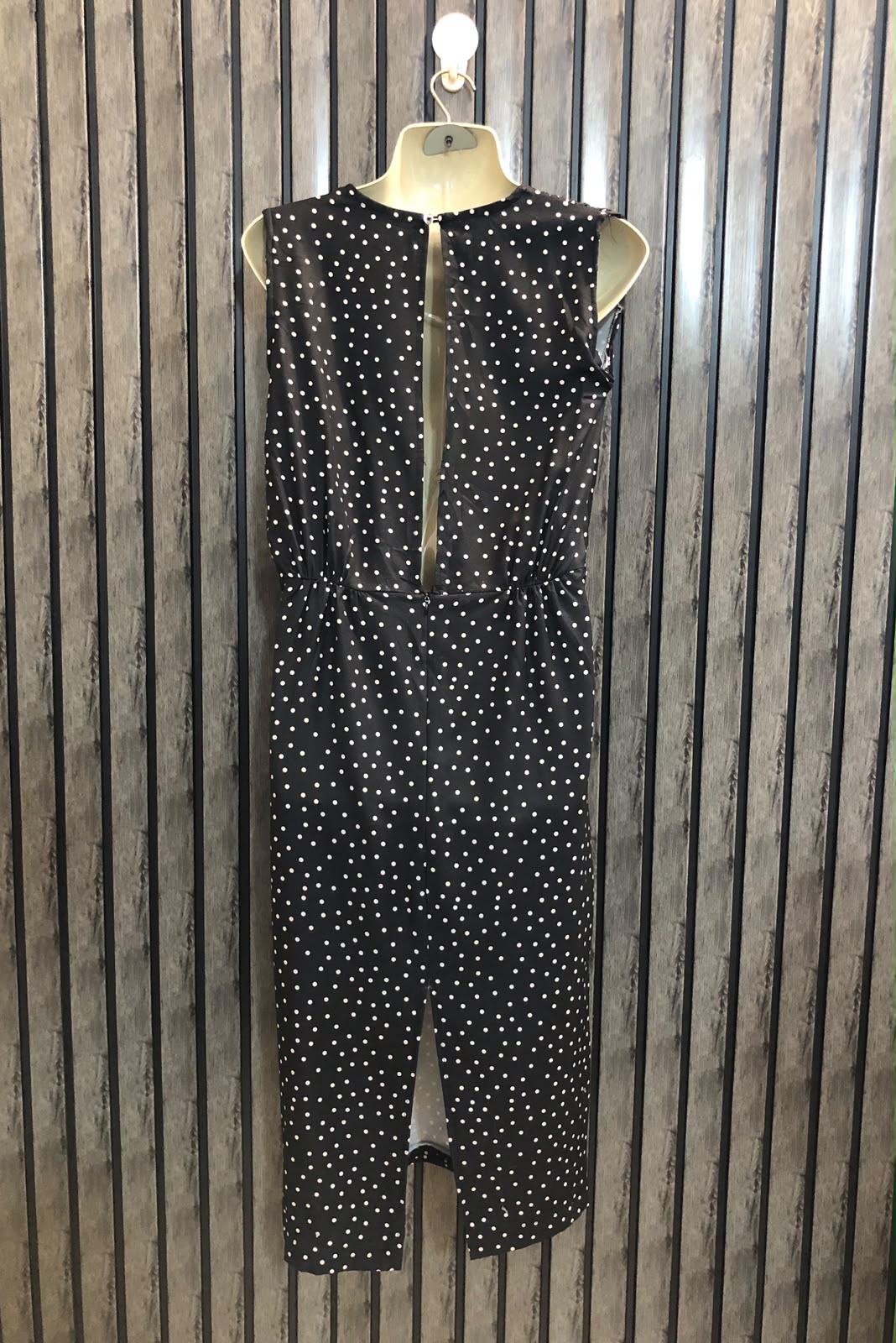 Chest 19  Length 40  Fabric Silk Jersey Women’s Signature Edition Maxi Dress