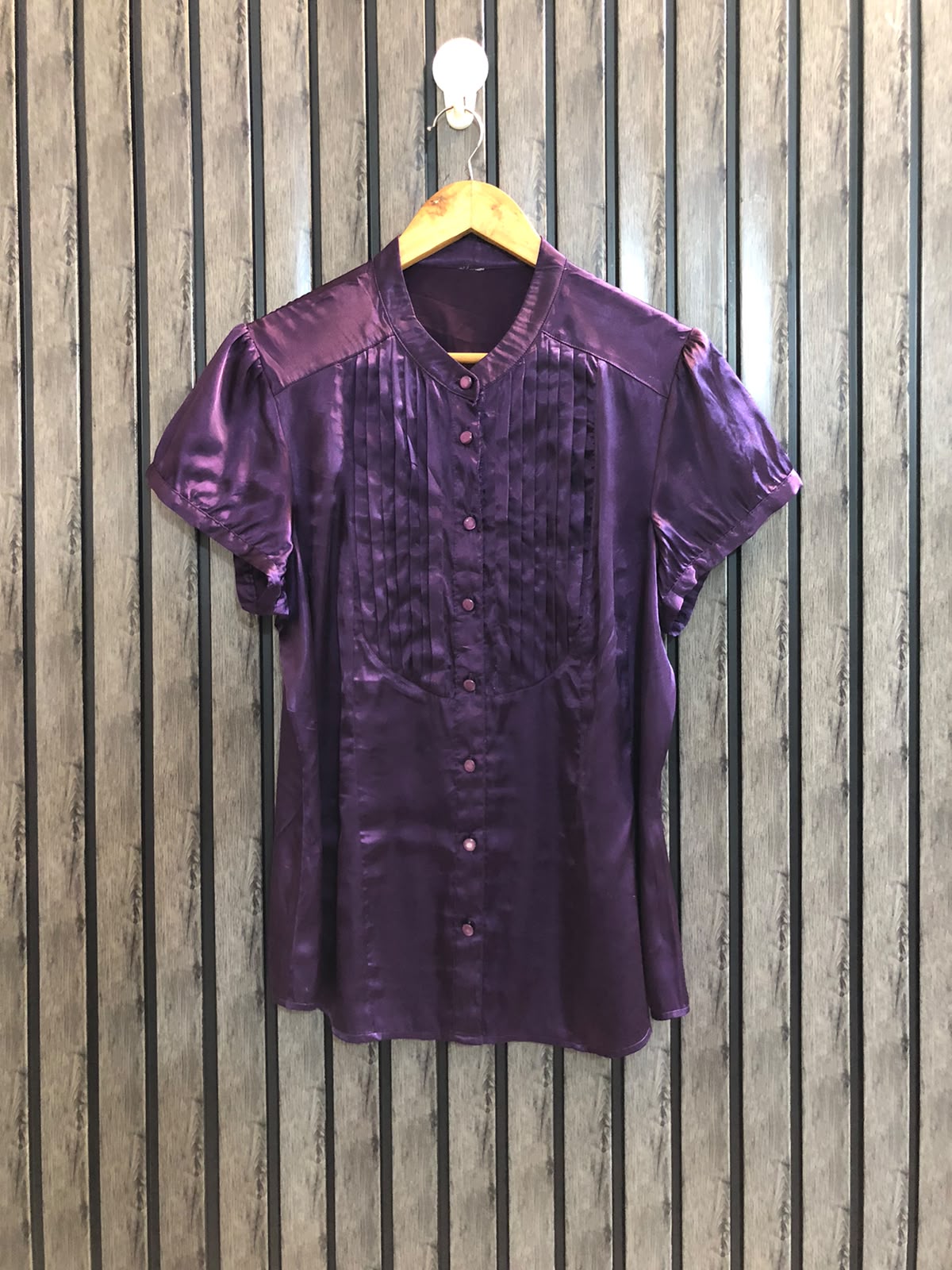 Chest 22  Length 25  Fabric Silk Women’s Western Branded Crop Top