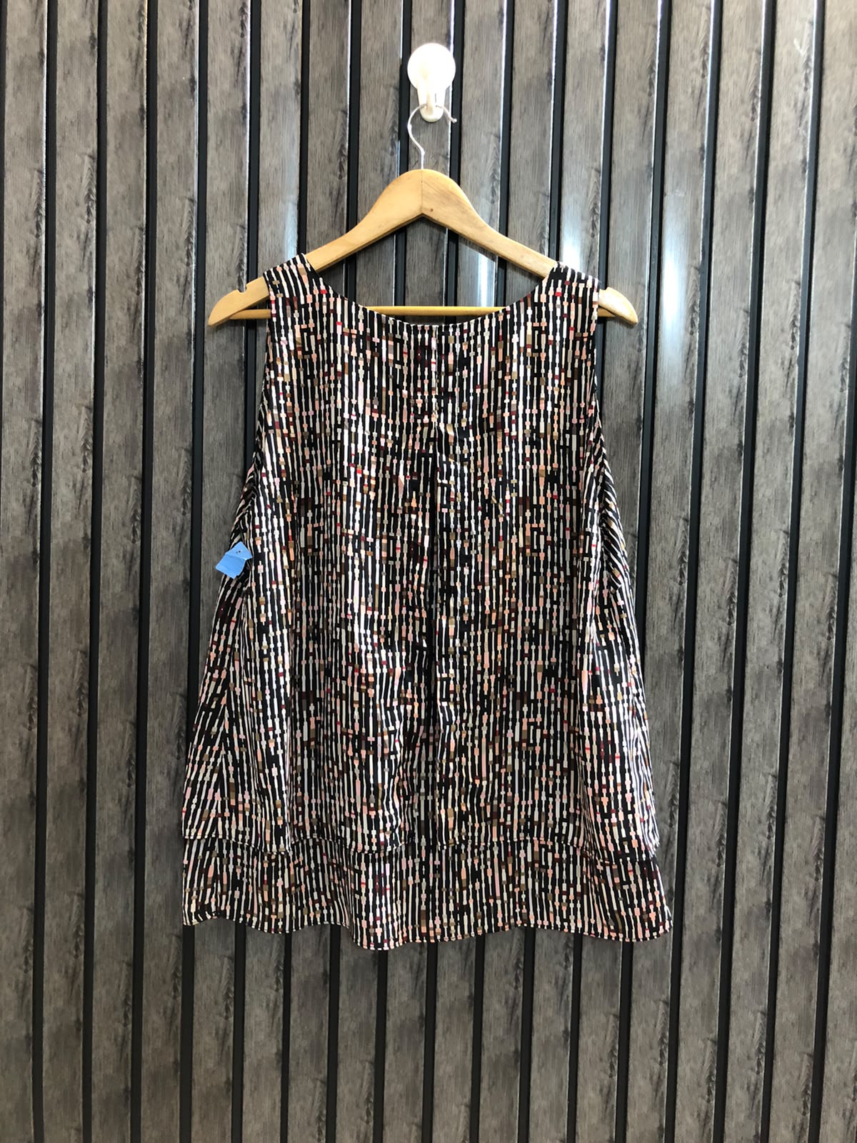 Chest 19  Length 23 to 26  Fabric Chiffon Women’s Branded Chic Crop Top