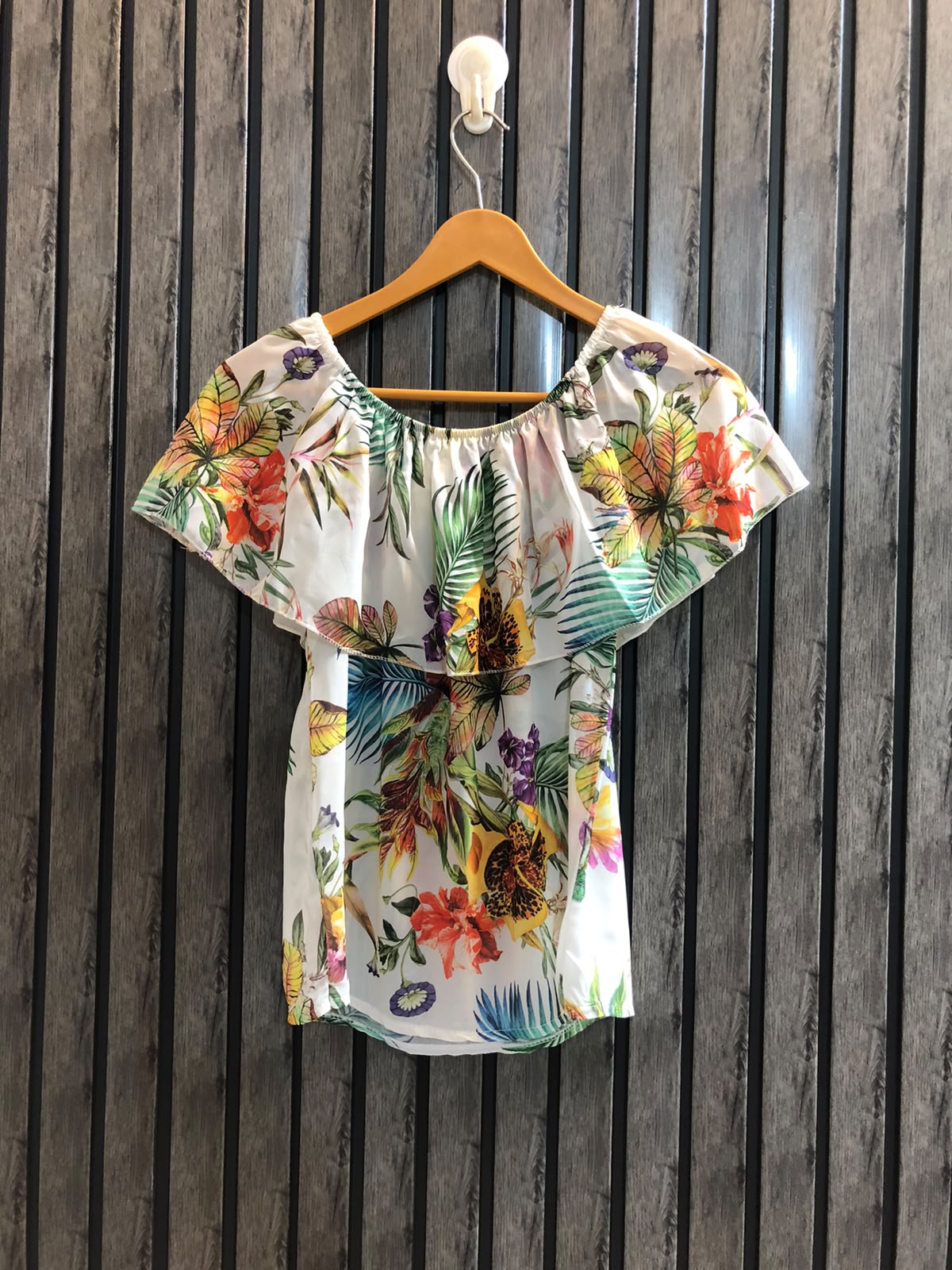 Chest 19  Length 21  Fabric Chiffon  Women’s Signature Western Crop Top
