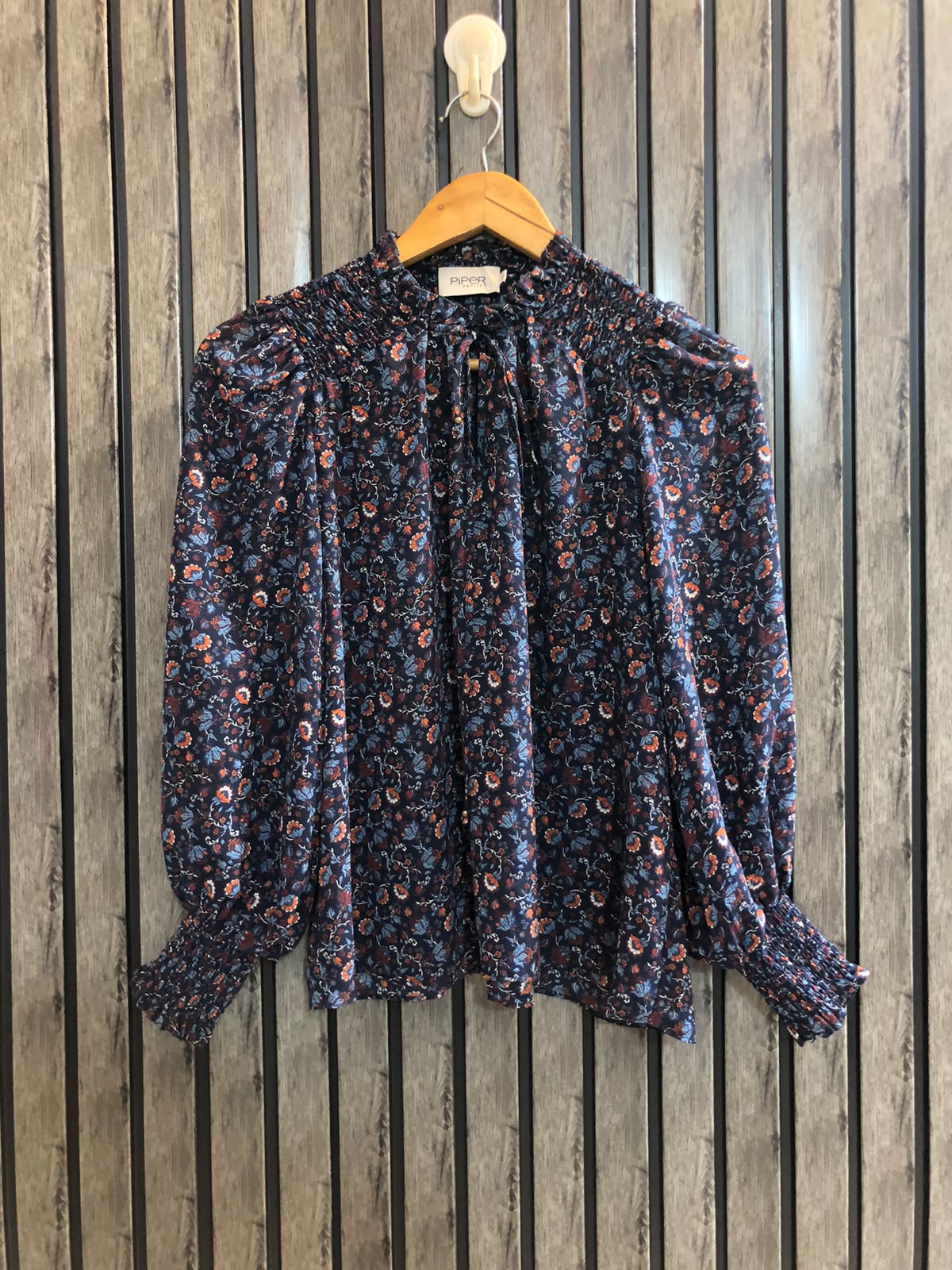 Chest 19  Length 21  Fabric Chiffon Women's Fashionable Full Sleeve Top
