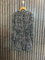 Chest 17  Length 34  Fabric Chiffon Women’s Classic Long Shirt