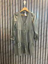Chest 17  Length 33  Fabric Silk Women’s Designer Longline Top