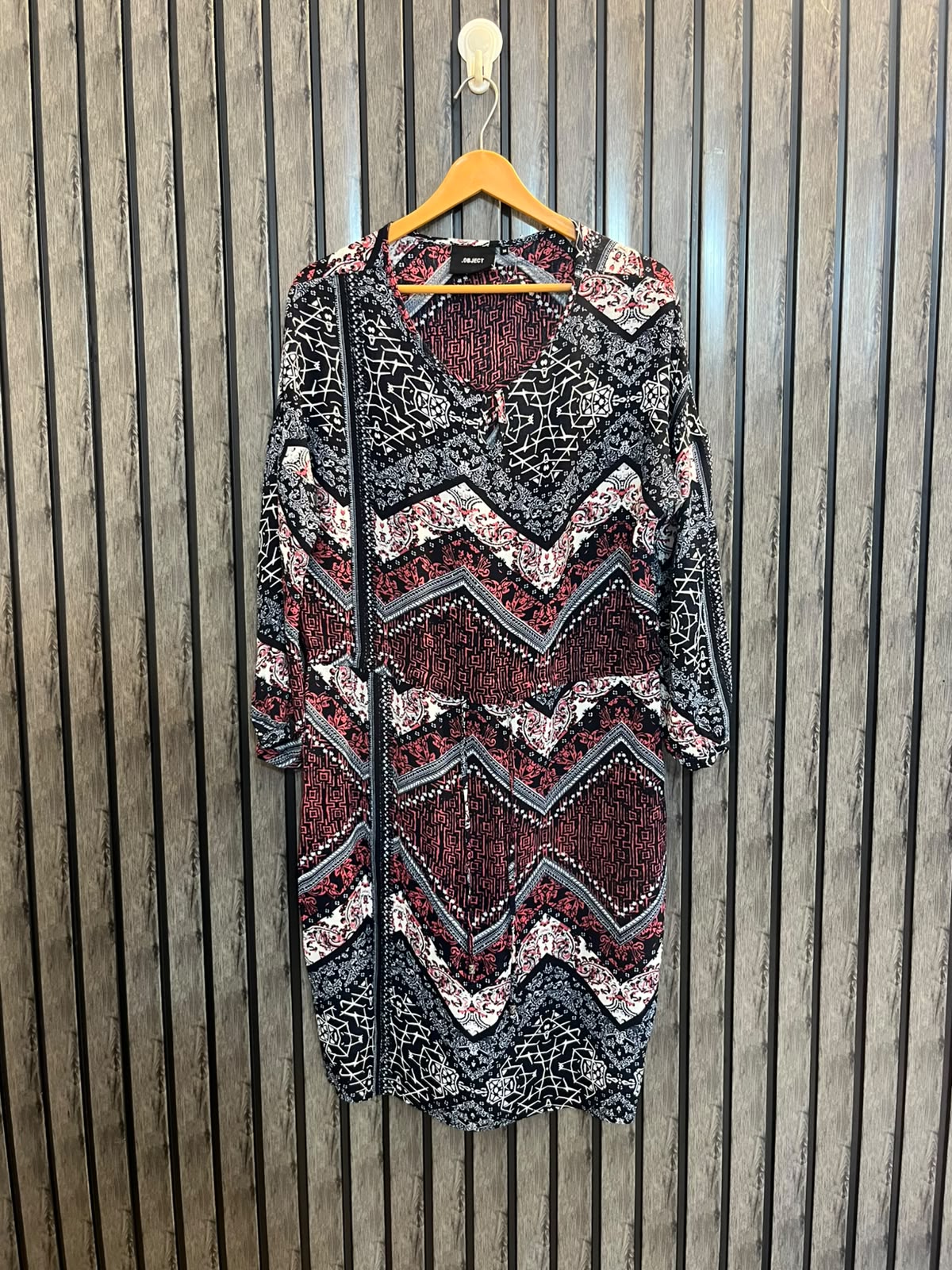 Chest 20  Length 38  Fabric Chiffon Women’s Premium Western Long Top