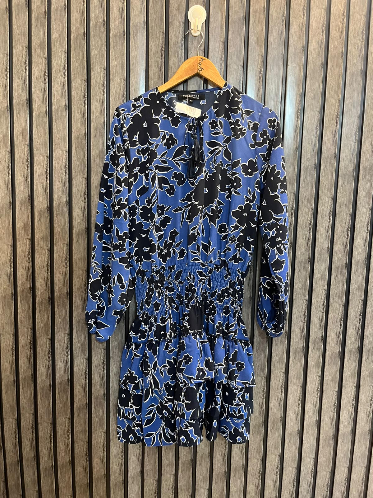 Chest 20  Length 36  Fabric Silk Women’s Refined Long Blouse