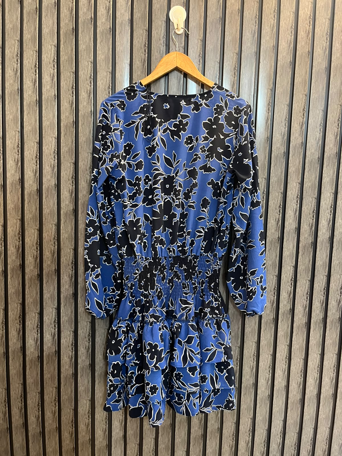 Chest 20  Length 36  Fabric Silk Women’s Refined Long Blouse