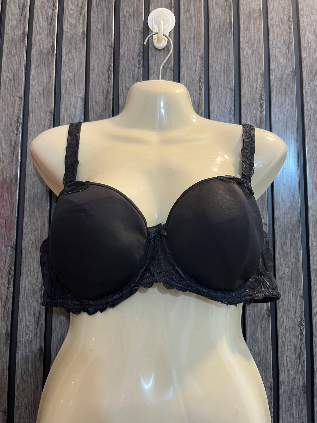Chest Large  Length 12 Women’s Timeless Bra