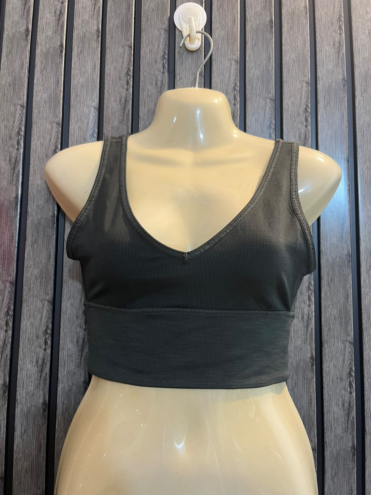 Chest Small  Length 12 Women’s Premium Collection Bra