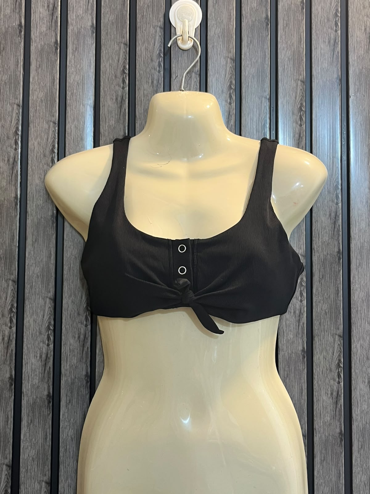 Chest Medium  Length 10 Women’s Elegant Comfort Bra
