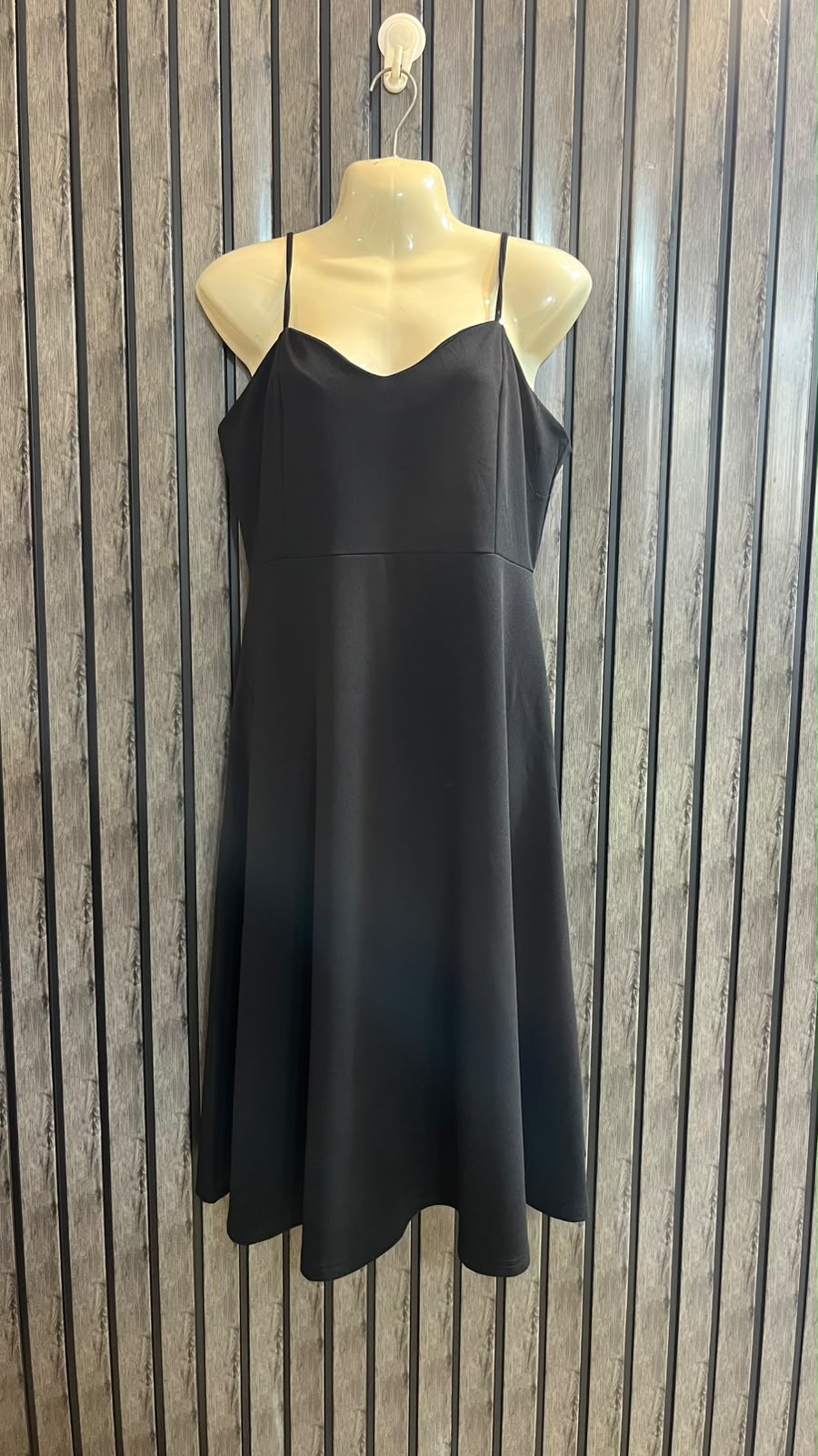 Chest 20  Length 41  Fabric Silk Jersey Women’s Elegant Long Maxi Dress