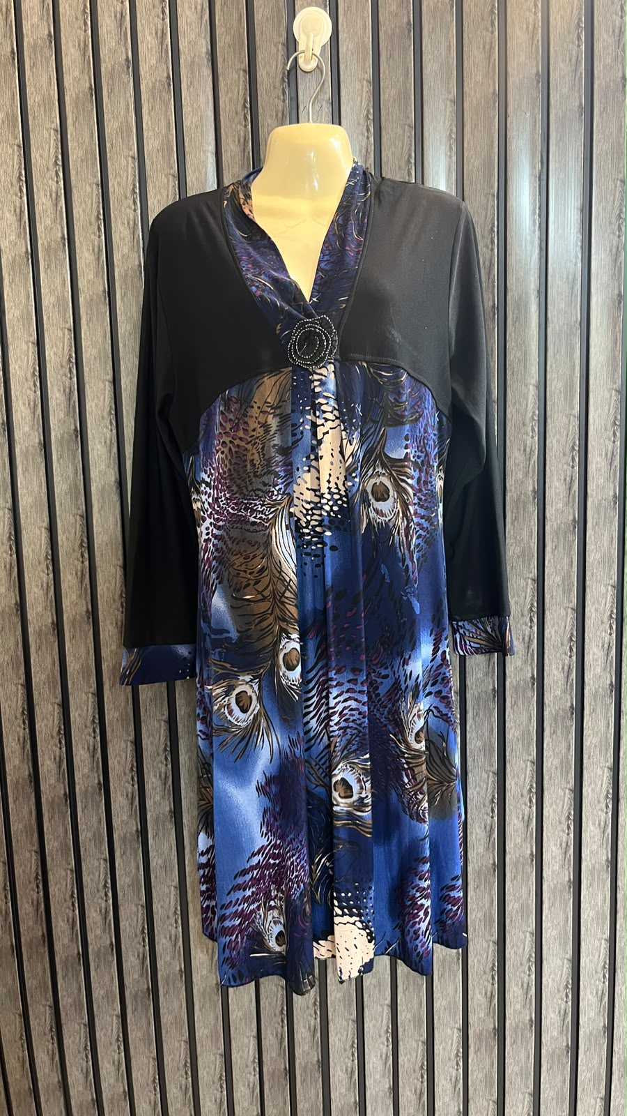 Chest 22  Length 40  Fabric Silk Jersey Women’s Modern Full Length Dress