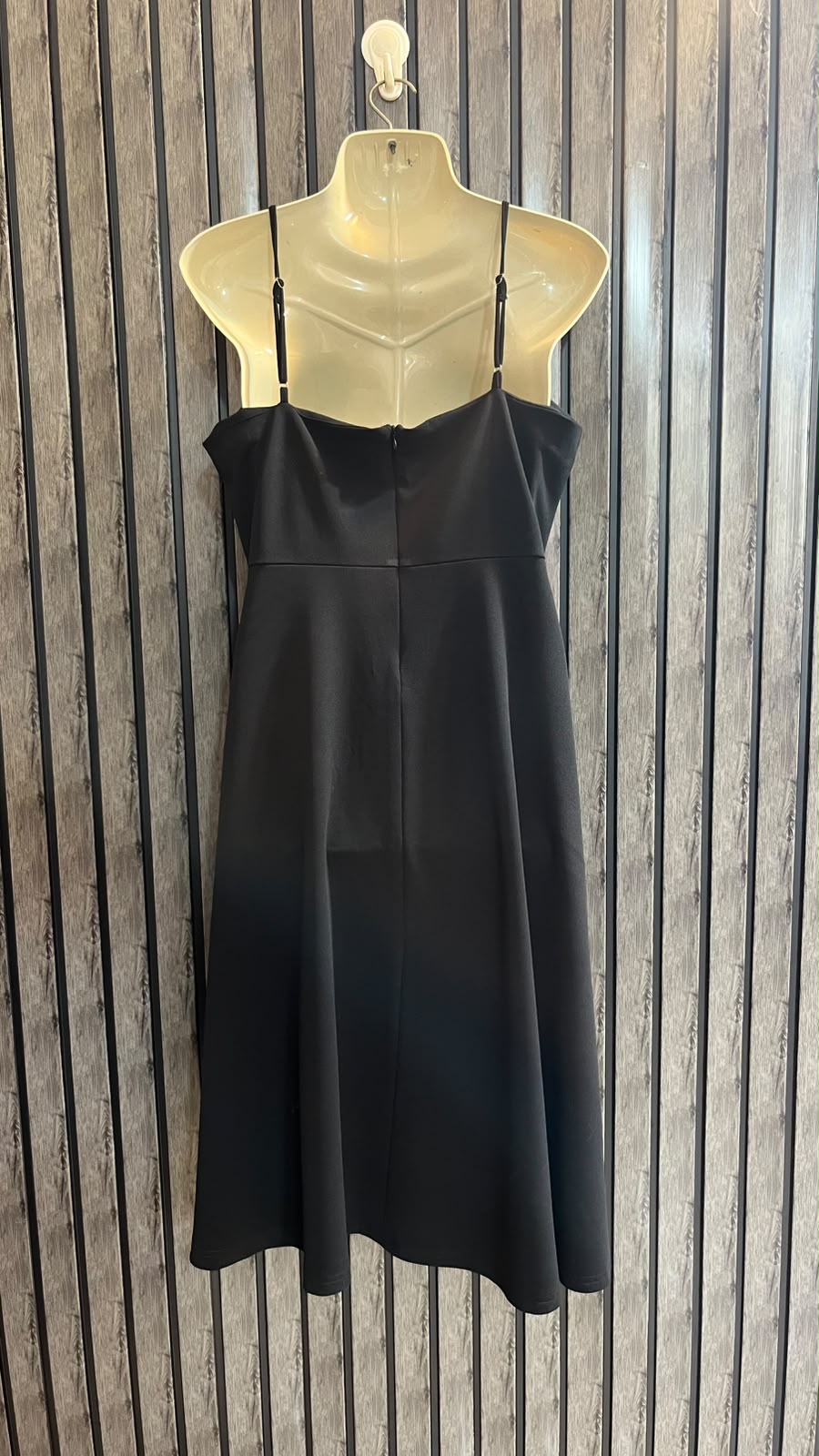 Chest 20  Length 41  Fabric Silk Jersey Women’s Elegant Long Maxi Dress