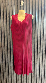 Chest 24   Length 42  Fabric Silk Women’s Elegant Floor Length Dress