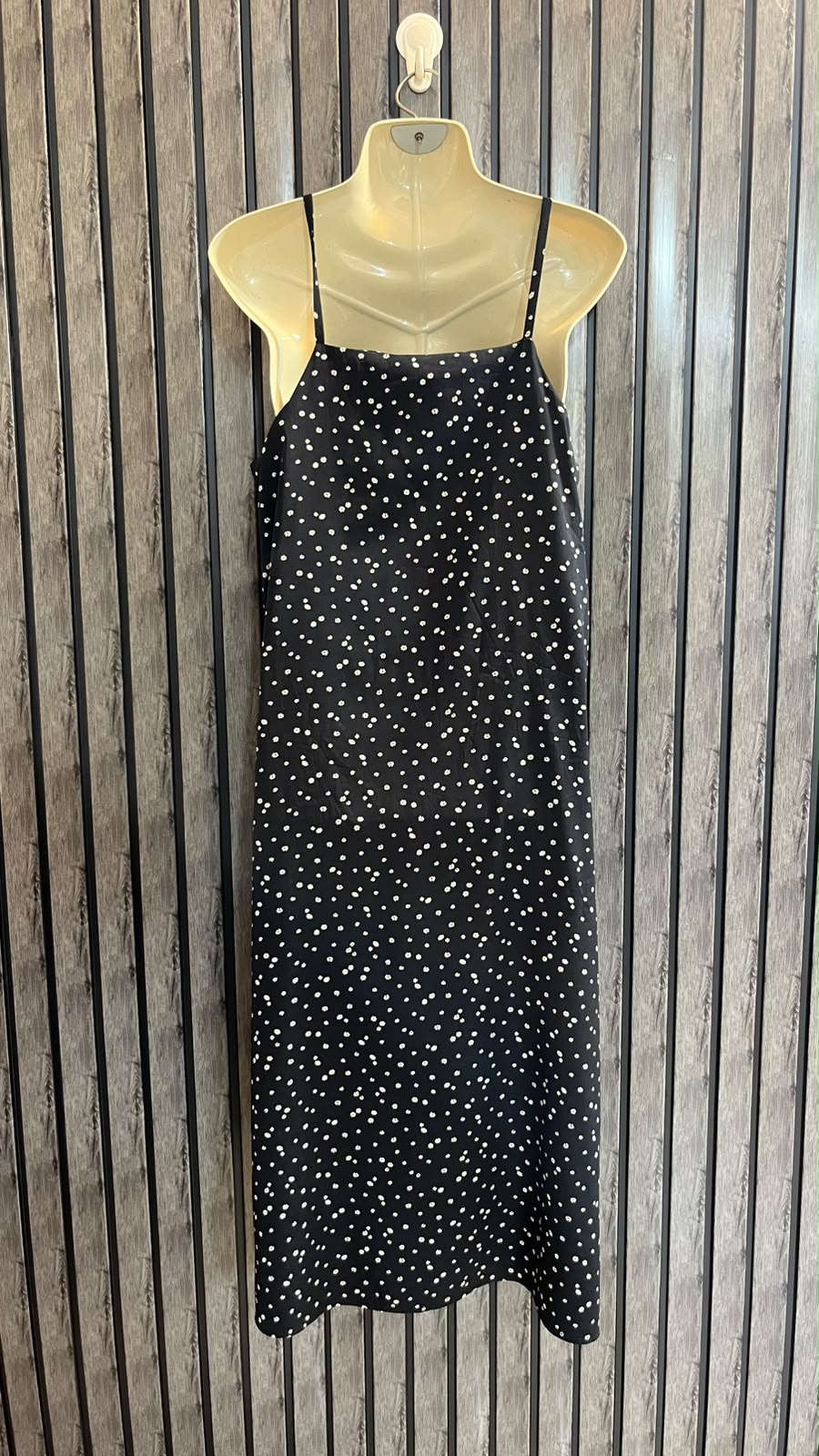 Chest 17   Length 44  Fabric Silk Women’s Luxury Floor Length Dress