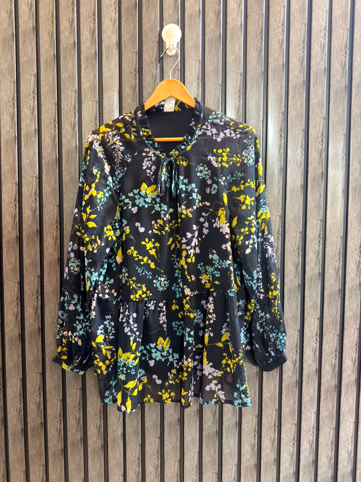 Chest 21   Length 28  Fabric Chiffon Women's Classic Full Sleeve Top
