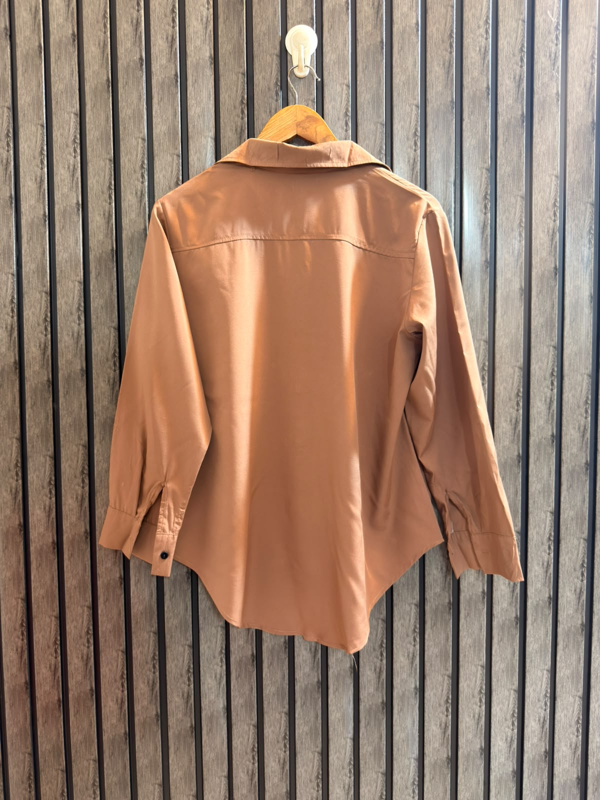 Chest 20   Length 24 to 28  Fabric Silk Women's Graceful Full Sleeve Top