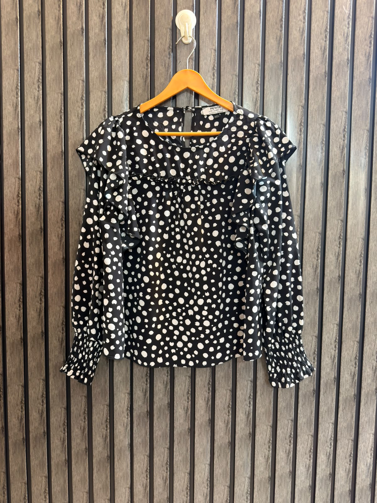 Chest 20   Length 23  Fabric Silk Women's Premium Full Sleeve Top