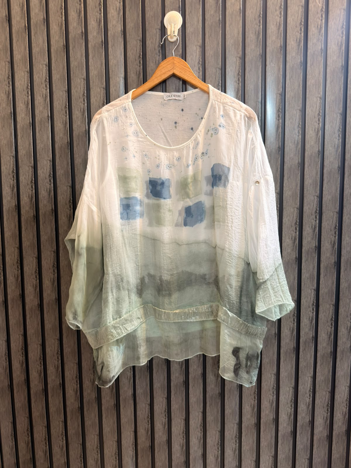 Chest Large  Baggy style  Length 27  Fabric Silk Women's Modern Full Sleeve Top