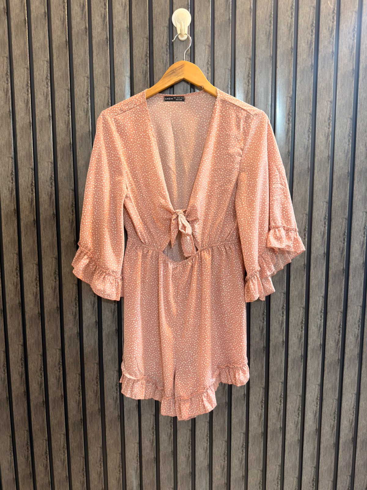 Chest 18   Length 33  Fabric Silk Women's Modern Full Sleeve Top