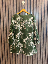 Chest 18  Length 19  Fabric Silk Women's Refined Fit Top