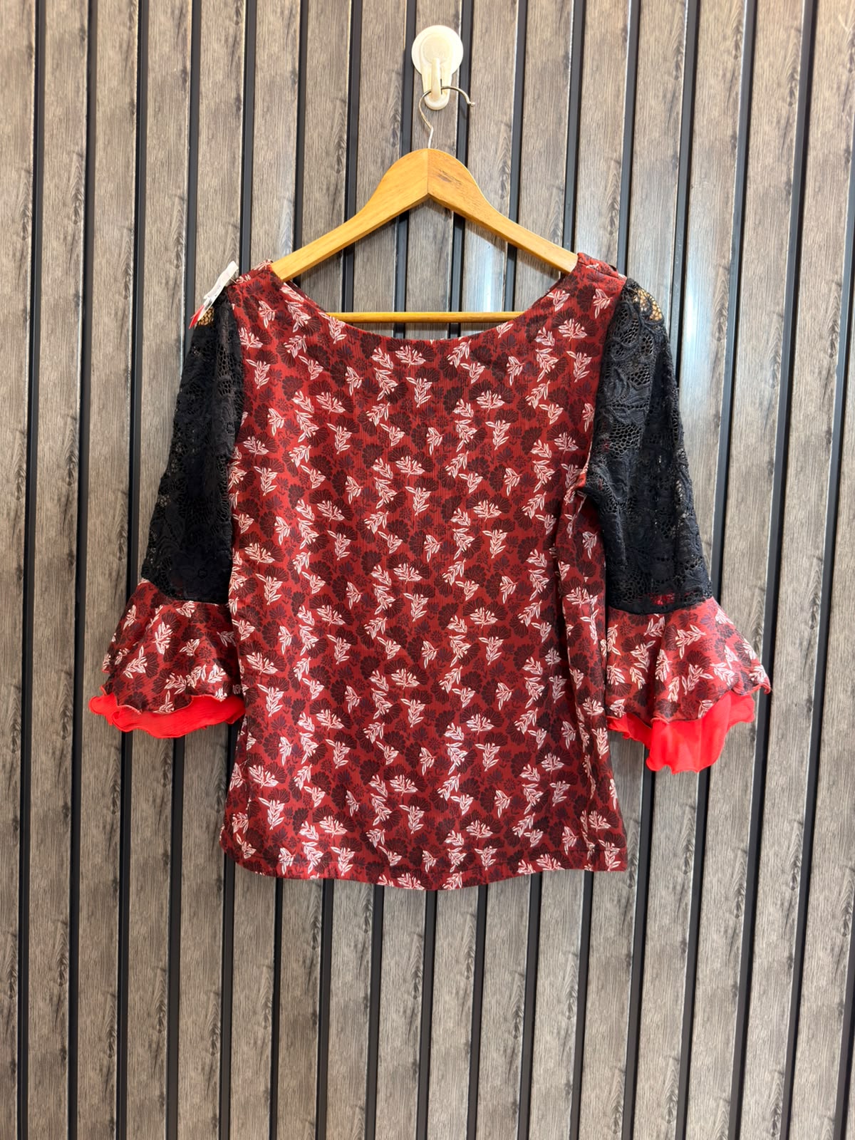 Chest 18  Length 23  Fabric Chiffon Women's Premium Daily Wear