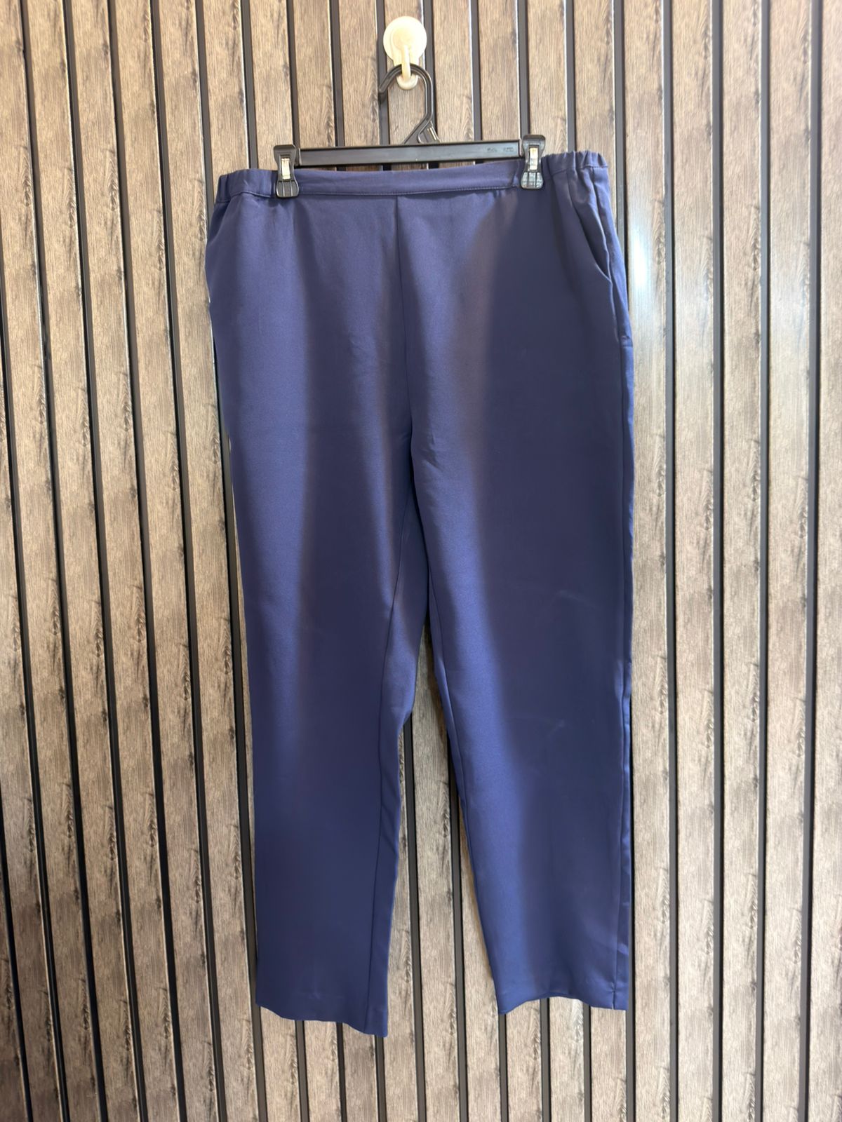 Waist 38  Lenght 38  Fabric Silk Women’s Timeless Trouser