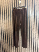 Waist 42  Lenght 38  Fabric Silk Jersey Women’s Refined Trousers
