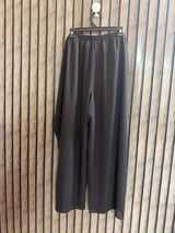 Waist 44  Lenght 38  Fabric Silk Jersey Women’s Select Collection Trouser